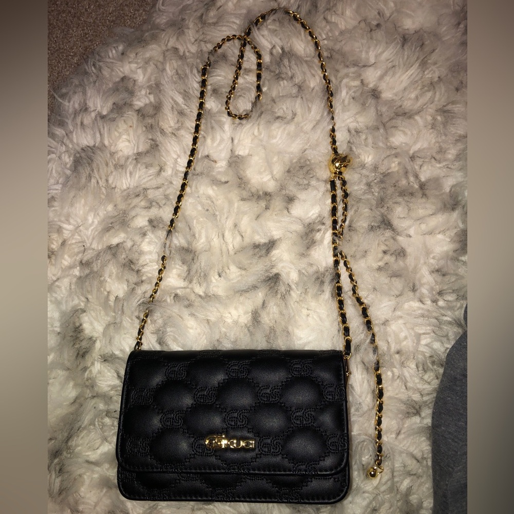 Classy purse adjustable strap